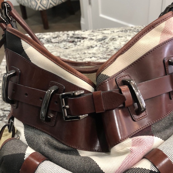 Open to offers. Burberry belted Mega Check - Picture 6 of 8